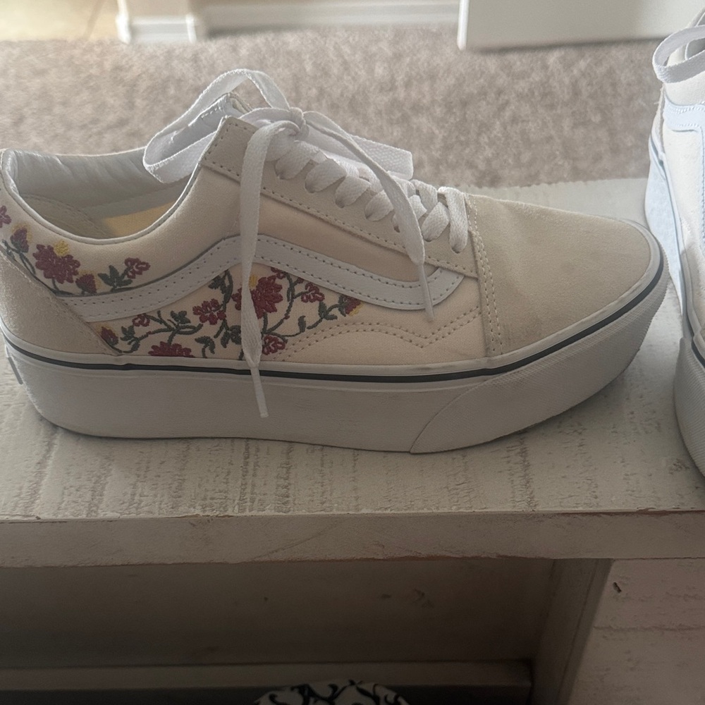 Vans Cream Floral Women's Sneakers